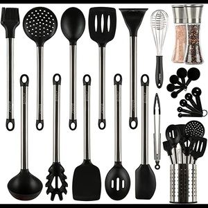 SMIRLY Silicone Kitchen Utensils Set with Holder